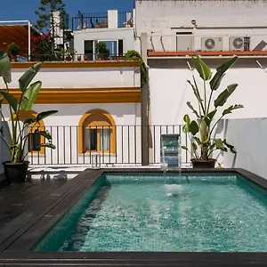 Lujoso Con Piscina Compartida 2 , Sevilla Spanje
