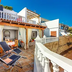 https://paraiso-royal.in-canary-islands.com